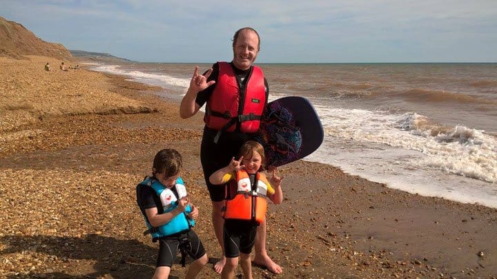 twin dad johno pearce with his boys