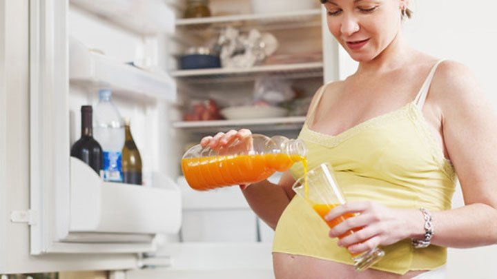 36 weeks pregnant with twins