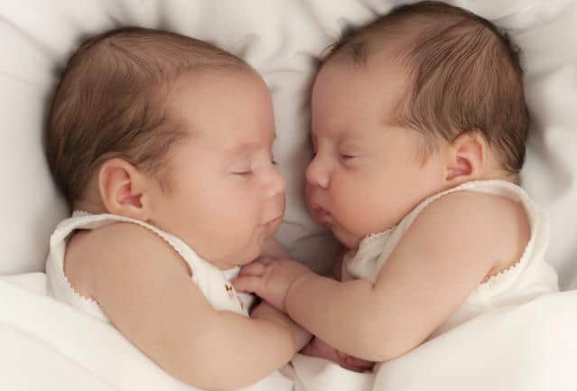 How to have twins - twin babies sleeping
