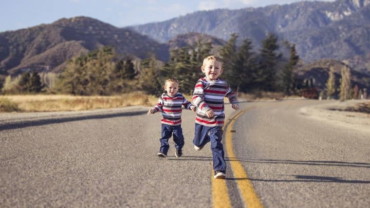 twin boys running