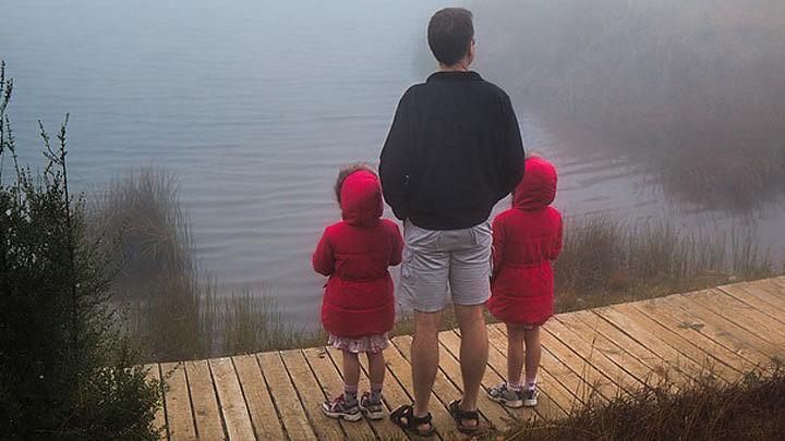 twins with different fathers
