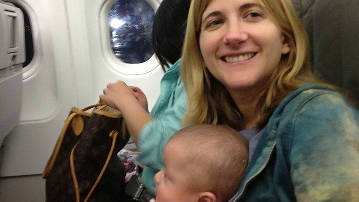 flying-with-twins